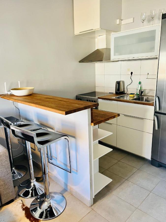 Sunny Bungalow Near The Sea And Petanque Field Apartment ตอร์เรเวียคา ภายนอก รูปภาพ